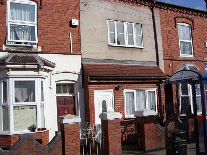 4 Bedroom House To Rent In Dawlish Road, B29