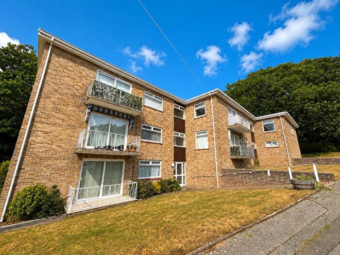 2 Bedroom Apartment For Sale In Cotes Avenue, Lower Parkstone, Poole, Dorset, BH14