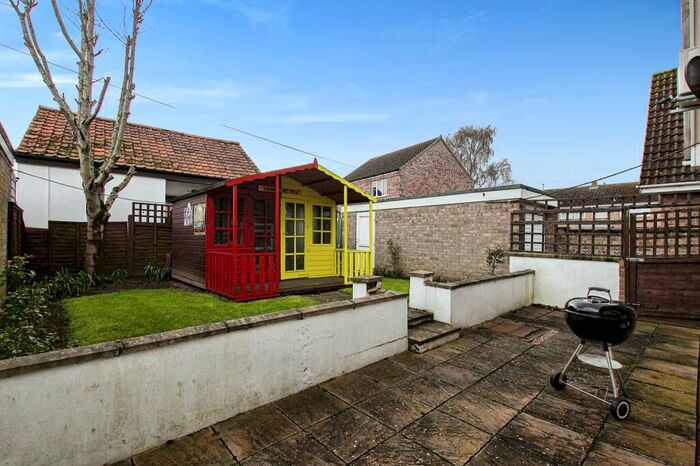 2 Bedroom Bungalow For Sale In Tithe Avenue, Beck Row, Bury St. Edmunds, IP28