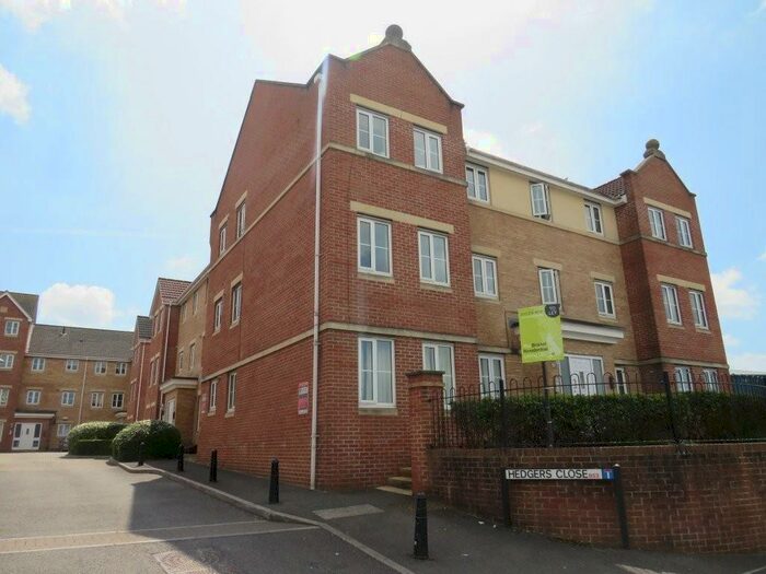 2 Bedroom Apartment To Rent In Ashton, Hedgers Close, BS3