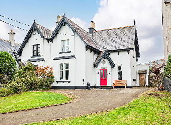 4 Bedroom Semi-Detached House For Sale In Millburn Road, Coleraine, BT52