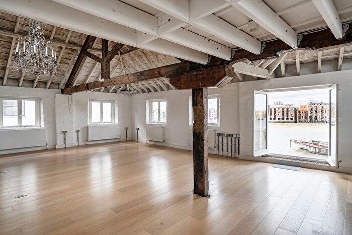 3 Bedroom Flat To Rent In Grices Wharf, Rotherhithe, SE16