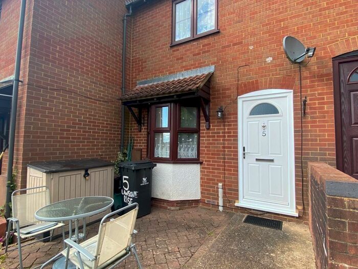 1 Bedroom Property To Rent In Lawsone Rise, High Wycombe, HP13