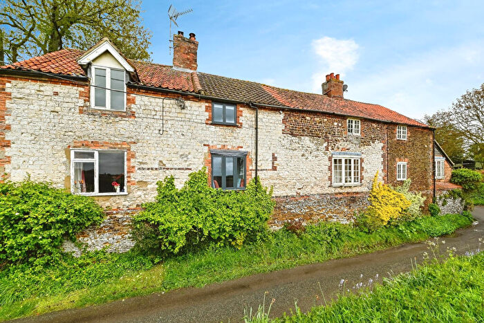1 Bedroom Character Property For Sale In Watery Lane, Grimston, King's Lynn, PE32