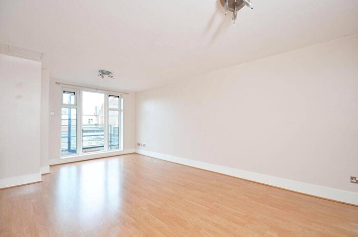 2 Bedroom Flat To Rent In Jerome Place, Kingston, Kingston Upon Thames, KT1
