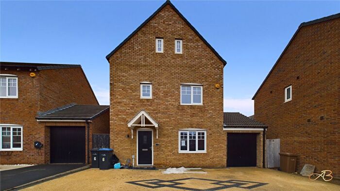 4 Bedroom Detached House For Sale In Lord Close, Stainsby Hall Farm, Middlesbrough, TS5