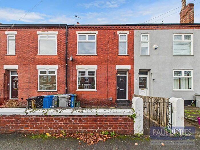 3 Bedroom Terraced House For Sale In Lime Avenue, Urmston, Trafford, M41