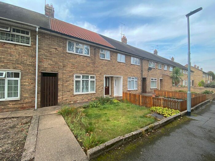 3 Bedroom Terraced House To Rent In Thirlby Walk, Hull, Yorkshire, HU5