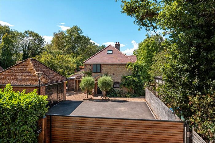 3 Bedroom Country House For Sale In Gostrode Lane, Chiddingfold, Godalming, Surrey, GU8