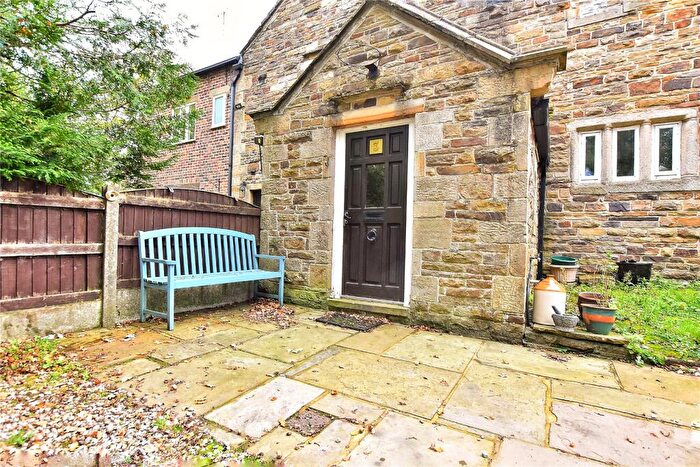 2 Bedroom End Of Terrace House For Sale In Oakenrod Hill, Rochdale, Greater Manchester, OL11