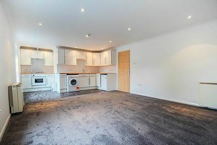 1 Bedroom Flat To Rent In Kendal Court, Impington, Cambridge, CB24