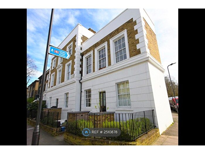 1 Bedroom Flat To Rent In Richmond Road, London, E8