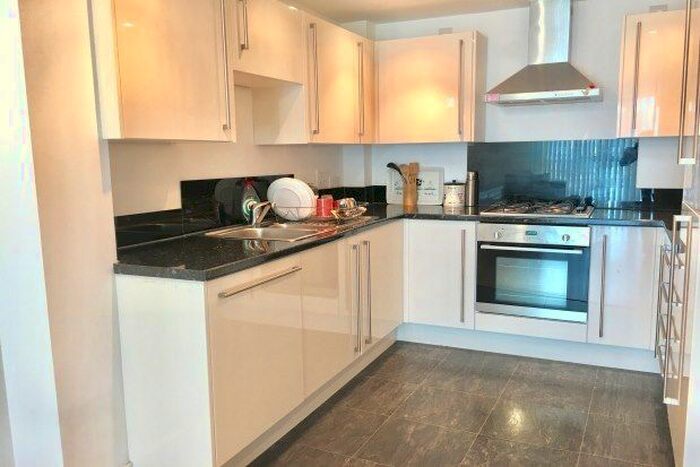 1 Bedroom Flat To Rent In The Crescent, Plymouth, PL1
