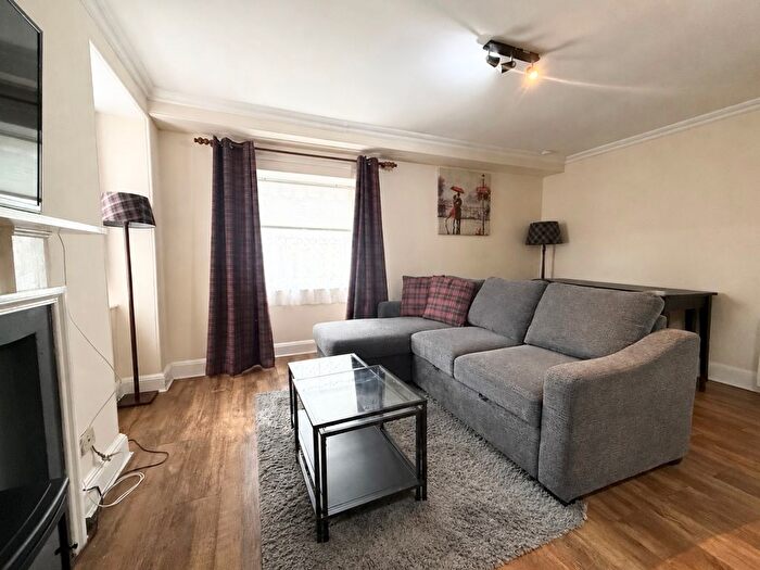 1 Bedroom Flat To Rent In Charlotte Street, Glasgow, G1
