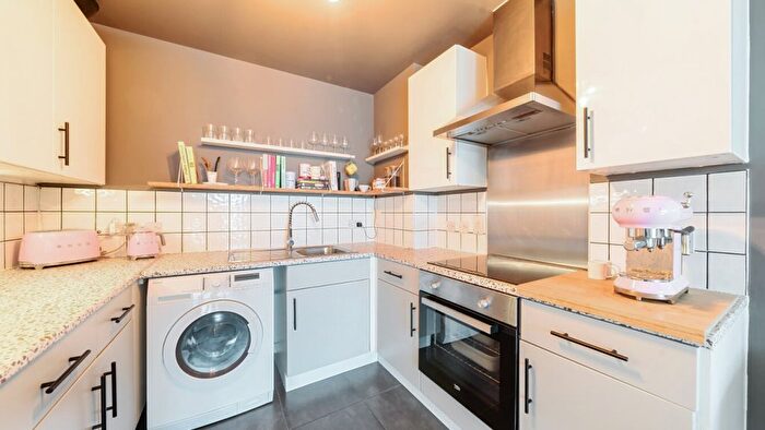 1 Bedroom Flat For Sale In Laban Walk, London, SE8