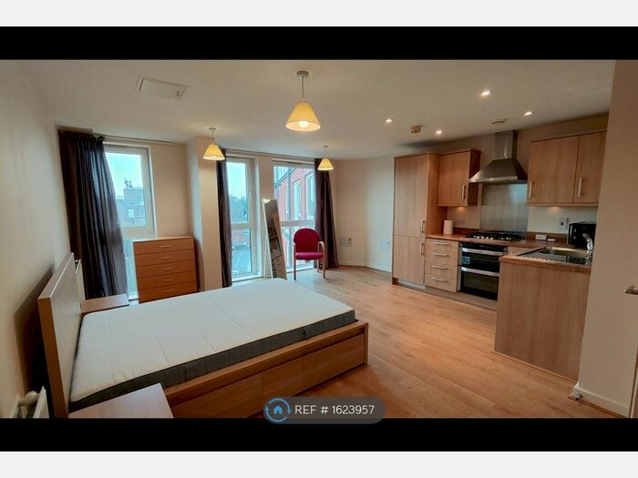 Studio To Rent In Northolt Road, Harrow, HA2