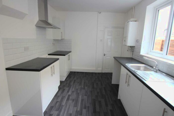 3 Bedroom Terraced House To Rent In Harrington Street, Cleethorpes, DN35