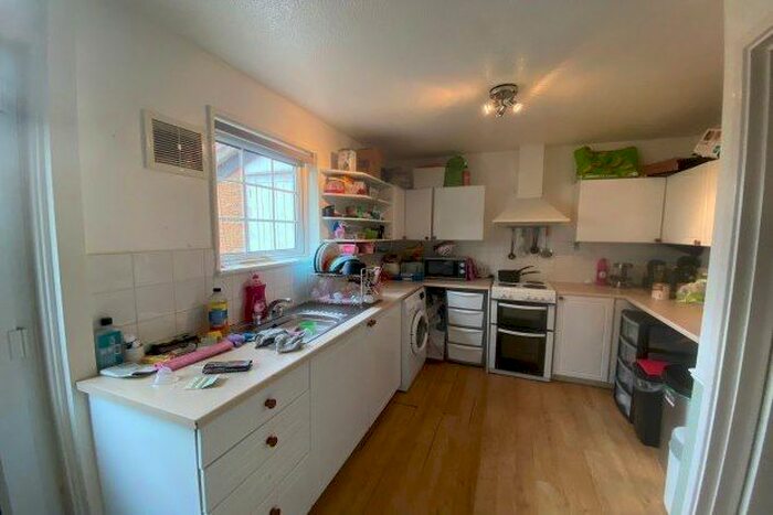 3 Bedroom End Of Terrace House To Rent In Foxendale Square, Northampton NN3