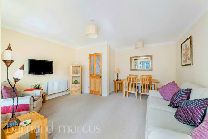 3 Bedroom House To Rent In Hall Road, Wallington, SM6