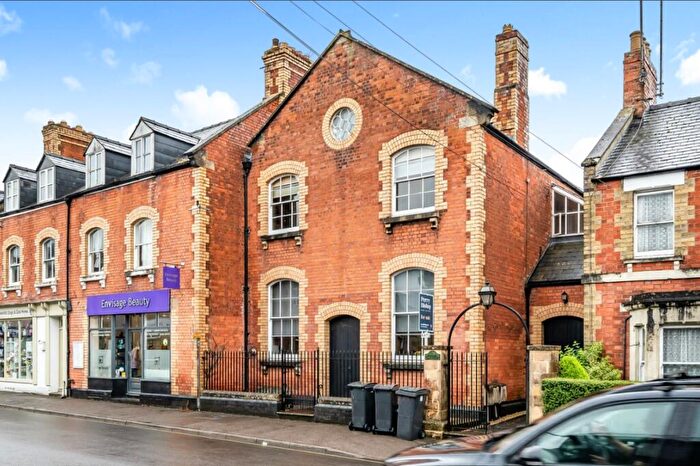 1 Bedroom Apartment To Rent In Ashcroft Road, Cirencester, Gloucestershire, GL7