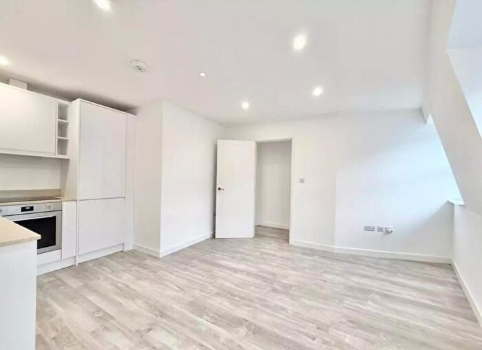 1 Bedroom Flat To Rent In Fortune Green Road, London, NW6