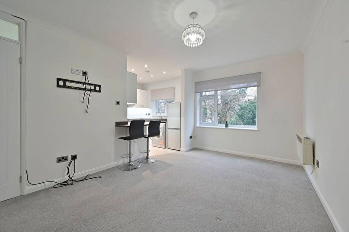 1 Bedroom Maisonette To Rent In Hales Park Close, Hemel Hempstead, HP2