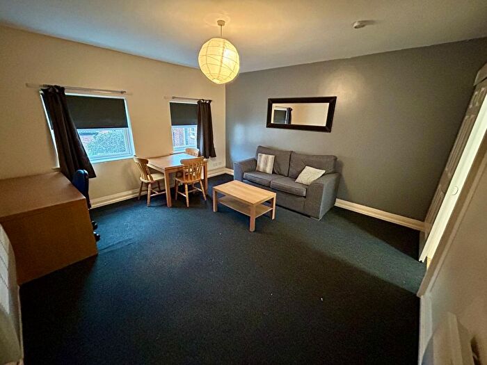 2 Bedroom Flat To Rent In Taylor's Court, Monk Street, NE1