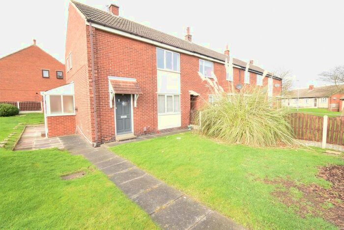 2 Bedroom End Of Terrace House To Rent In The Meadow, Normanton, WF6
