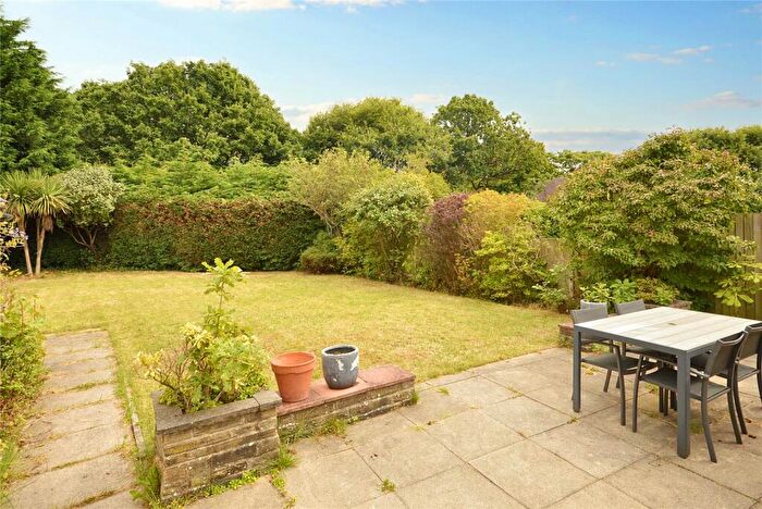 2 Bedroom Bungalow For Sale In New Adel Gardens, Leeds, West Yorkshire, LS16