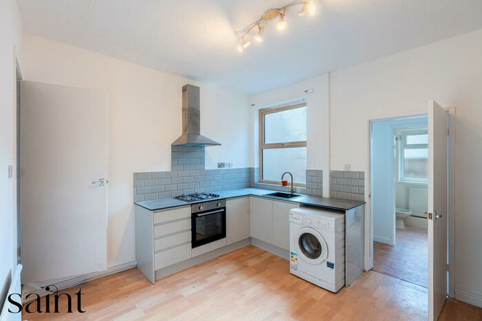 2 Bedroom Terraced House To Rent In Midland Avenue, Lenton, Nottingham, NG7