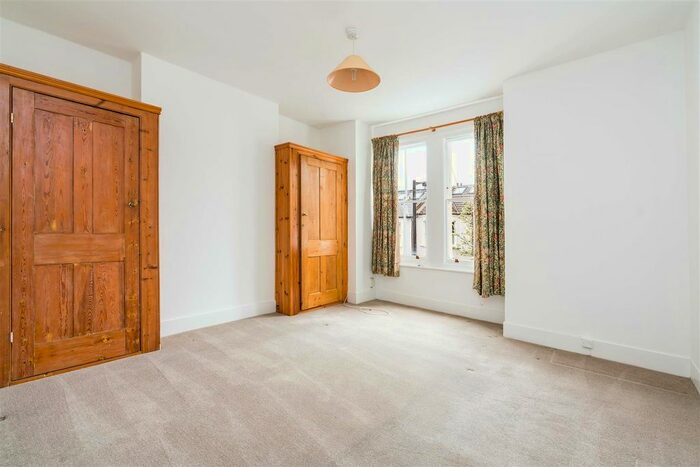 2 Bedroom Terraced House To Rent In Silvester Road, London, SE22