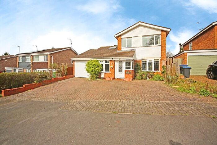 4 Bedroom Detached House For Sale In Verney Drive, Stratford-Upon-Avon, CV37