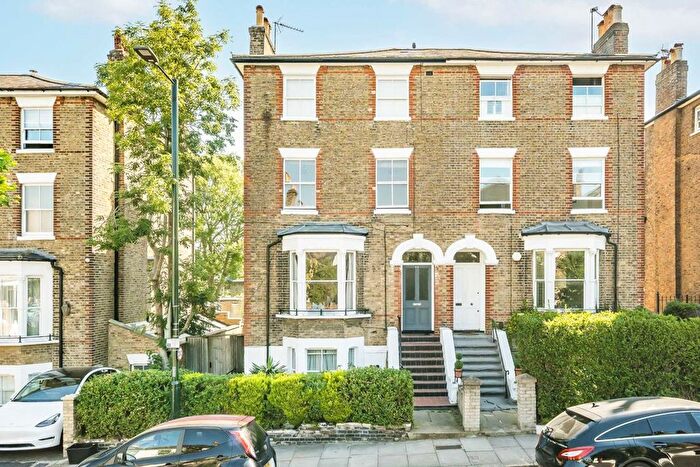 1 Bedroom Flat To Rent In Church Road, Richmond, TW10