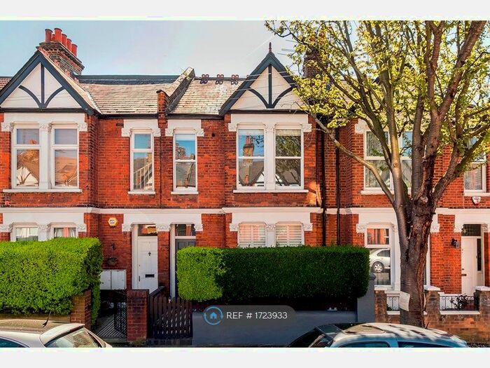 2 Bedroom Flat To Rent In Weston Road, London, W4