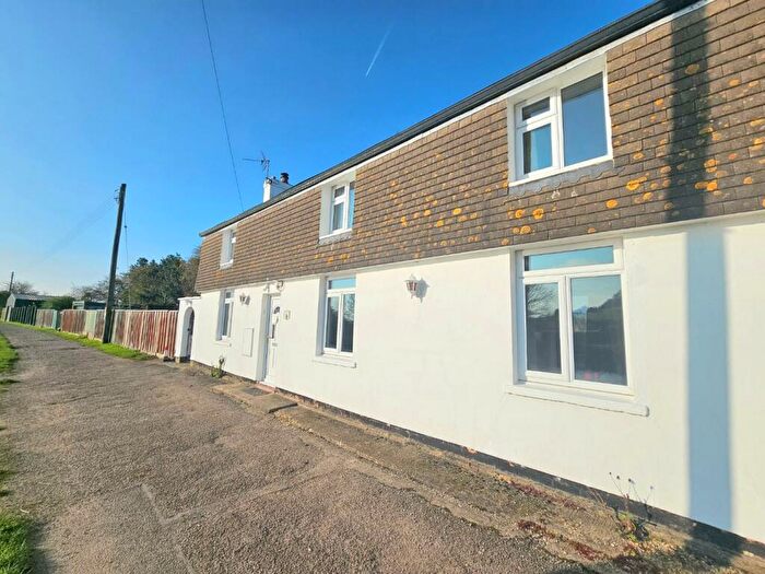 3 Bedroom End Of Terrace House To Rent In Canal Bank, Purton, Berkeley, GL13