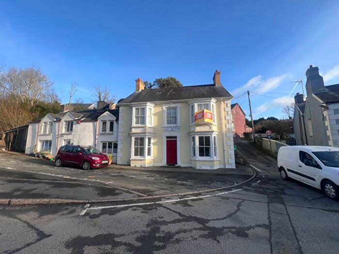 3 Bedroom Semi Detached House For Sale In Llanarth, Ceredigion, SA47