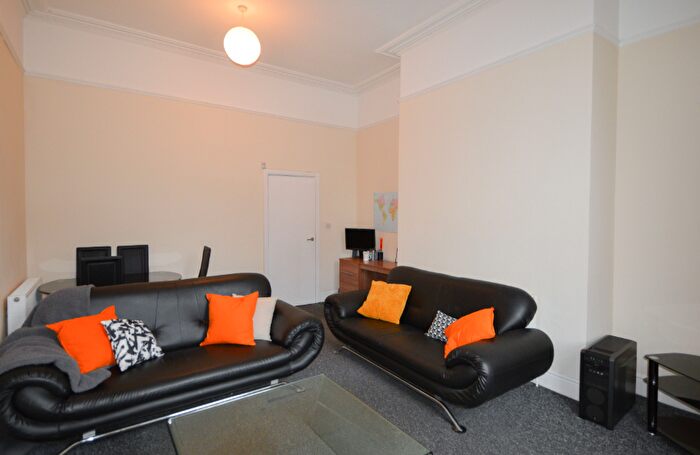 1 Bedroom Flat To Rent In Upper Parliament Street, Liverpool, Merseyside, L8