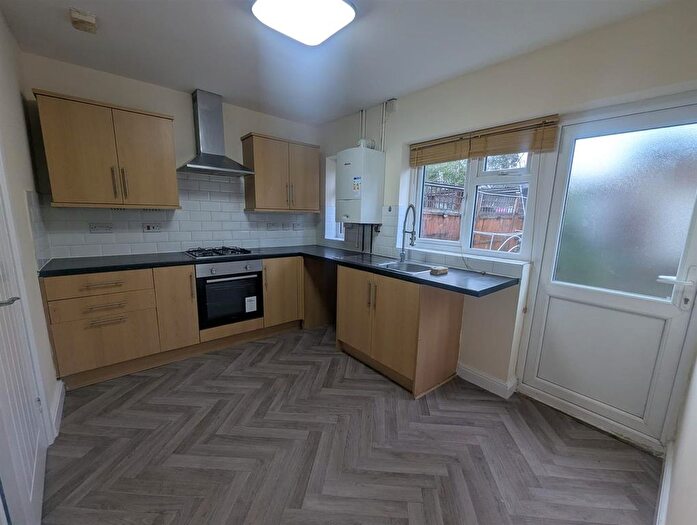 3 Bedroom Terraced House To Rent In Dilloways Lane, Willenhall, WV13
