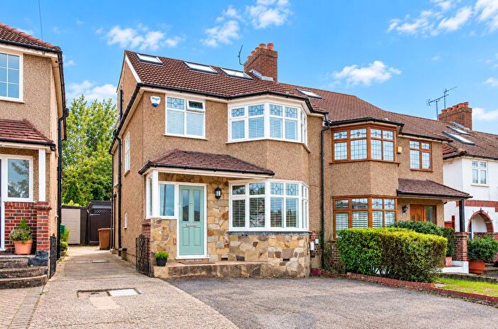 5 Bedroom Semi-Detached House For Sale In Winkworth Road, Banstead, SM7