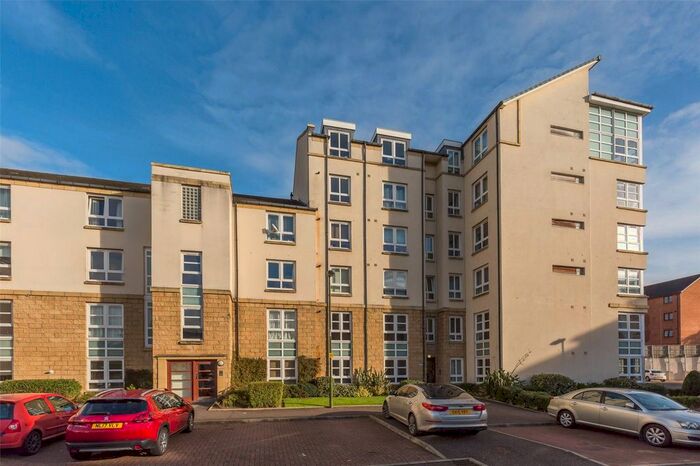 2 Bedroom Flat To Rent In Bethlehem Way, Edinburgh, EH7