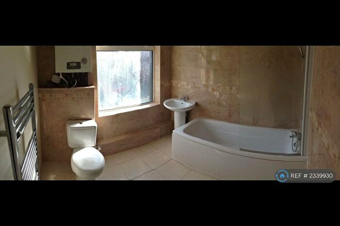 1 Bedroom Terraced House To Rent In Aviary View, Leeds, LS12