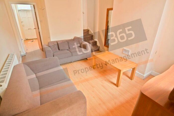 4 Bedroom Terraced House To Rent In **&#;pppw Exc Bills** Hart Street, Lenton, NG7