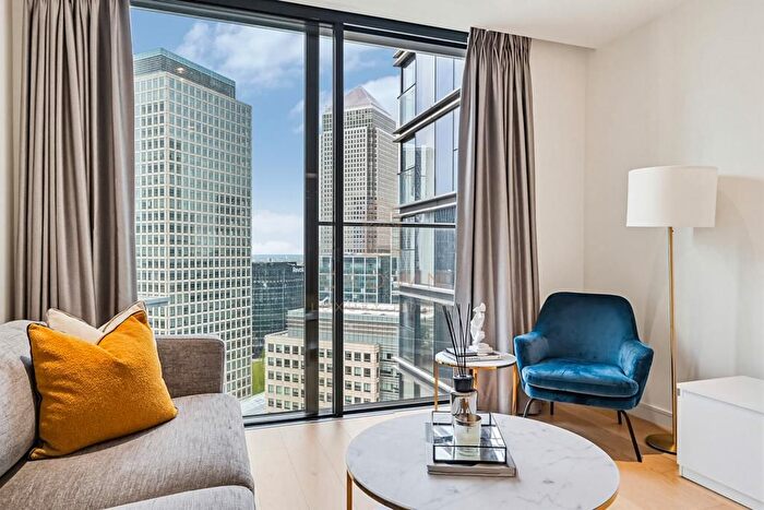 1 Bedroom Flat To Rent In Hampton Tower - Th Floor, Canary Wharf, E14
