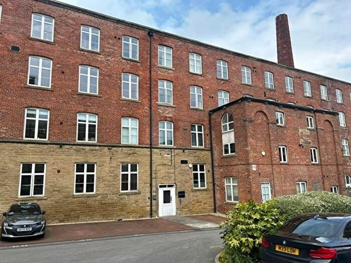 2 Bedroom Apartment For Sale In Winker Green Lodge, Armley, Leeds, LS12