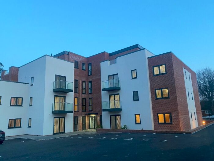 2 Bedroom Flat To Rent In Lodge Way, Grantham, NG31