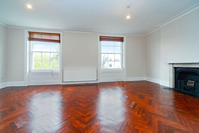 3 Bedroom Maisonette To Rent In Carlton Hill, St John's Wood, NW8