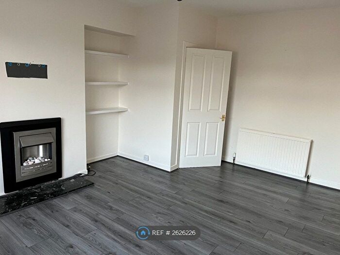 2 Bedroom Flat To Rent In Annandale Crescent, Crosshouse, KA2