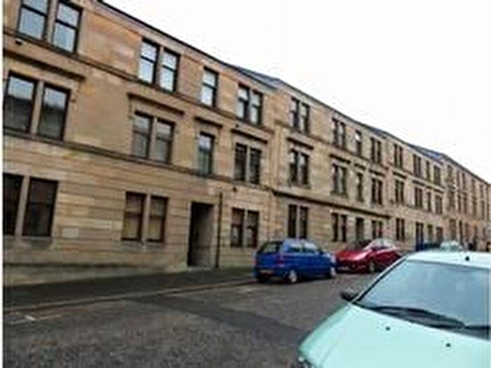 1 Bedroom Flat To Rent In Bank Street, Paisley, PA1
