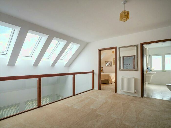 4 Bedroom Detached House For Sale In Aldbourne Road, Baydon, Marlborough, SN8