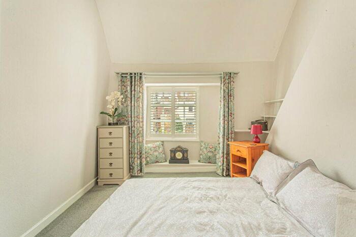 2 Bedroom Cottage For Sale In Culverhay, Wotton-under-Edge, GL12